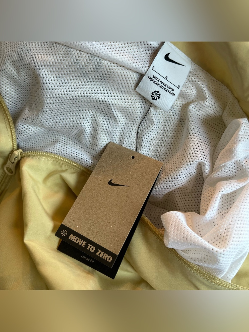 Nike Jacket - Picture 3 of 3